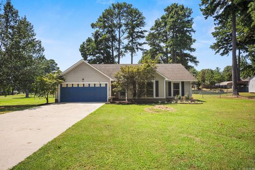 702 Kamak Dr, Beebe, AR, 72012-2067 | Card Image