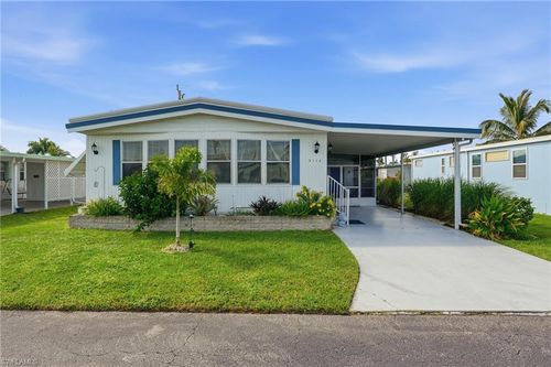 3112 Indian Village Ln, NORTH FORT MYERS, FL, 33917-1540 | Card Image