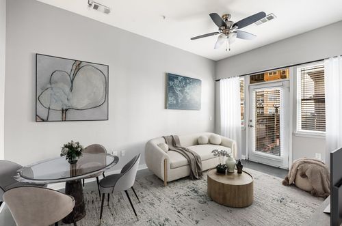 apt-122-3000 Vanderbilt Pl, Nashville, TN, 37212-2532 | Card Image