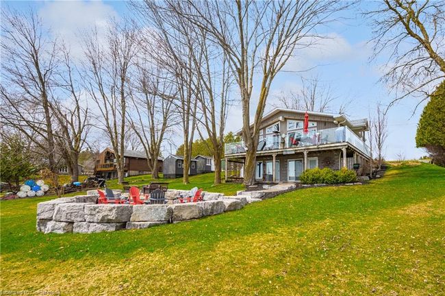 513 Five Road, House other with 2 bedrooms, 3 bathrooms and 7 parking in Mapleton ON | Image 36