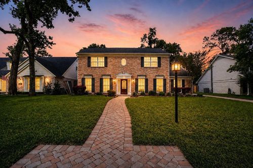 707 Thistlewood Dr, Houston, TX, 77079-4426 | Card Image