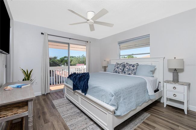 UNIT-2B - 2375 N Beach Rd, Condo with 2 bedrooms, 1 bathrooms and null parking in Englewood FL | Image 29