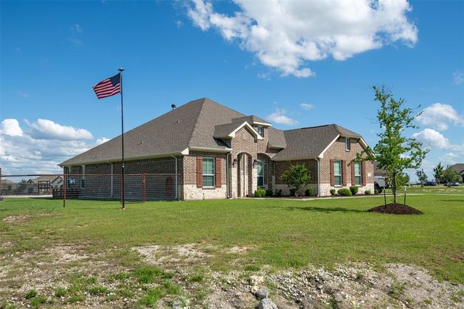 7816 Wheatland Court, House other with 4 bedrooms, 3 bathrooms and null parking in Godley TX | Image 1