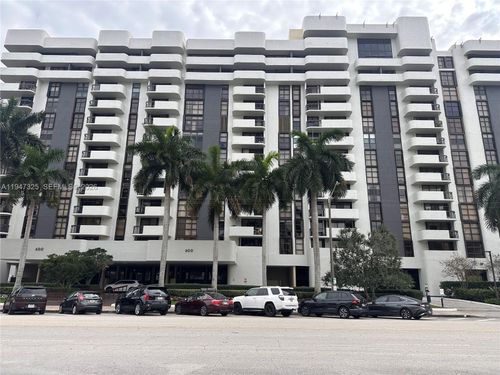 318-600 Biltmore Way, Coral Gables, FL, 33134-7529 | Card Image