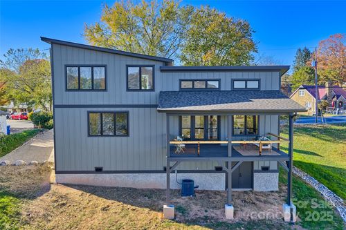 872 Newfound Rd, Canton, NC, 28716 | Card Image