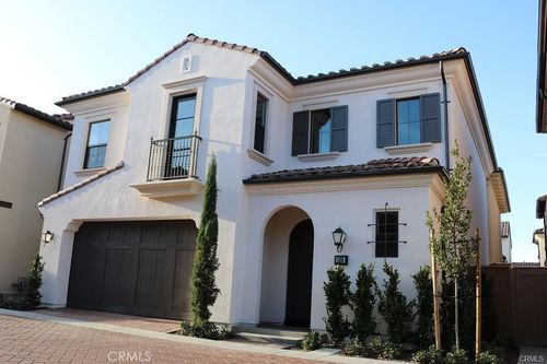 128 Mustang, Irvine, CA, 92602-0301 | Card Image