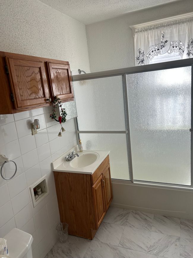 11357 Moran St, House other with 4 bedrooms, 2 bathrooms and null parking in Hamtramck MI | Image 7