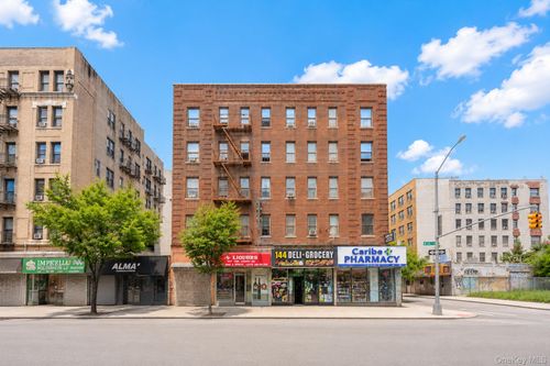 140 Nagle Ave, New York, NY, 10040-1437 | Card Image