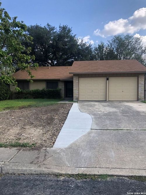 5922 Brambletree St, San Antonio, TX, 78247-1353 | Card Image