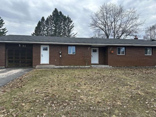 7 Fitz Avenue, South River, ON, P0A1X0 | Card Image