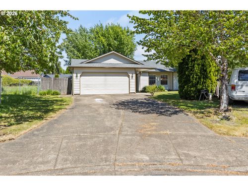 920 Sw Myrtle Ct, Mcminnville, OR, 97128-7181 | Card Image
