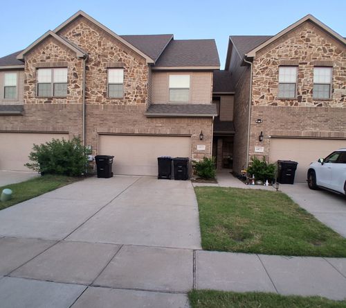 6820 Topaz Dr, Greenville, TX, 75402-8131 | Card Image