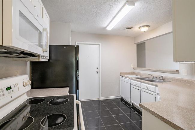 5326 Lynngate Dr, House other with 3 bedrooms, 2 bathrooms and 1 parking in Spring TX | Image 12