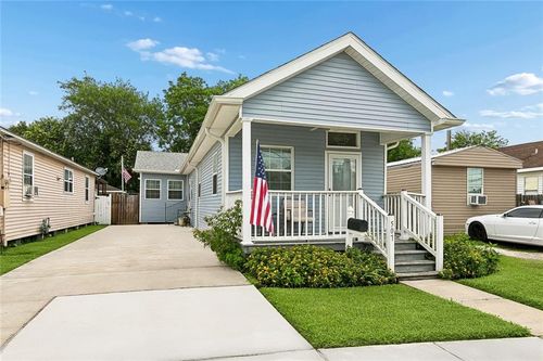 507 Macarthur Ave, Harvey, LA, 70058-2719 | Card Image
