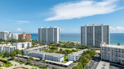 23-2700 Banyan Rd, Boca Raton, FL, 33432-8209 | Card Image
