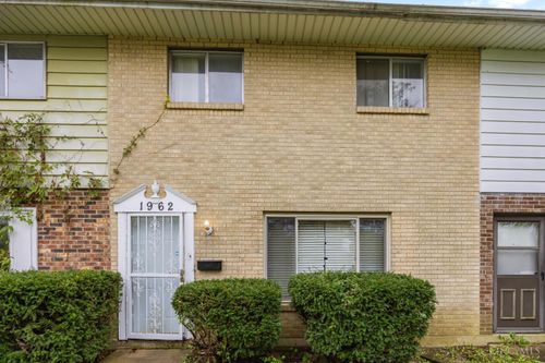 1962 Larkswood Drive, Dayton, OH, 45417 | Card Image