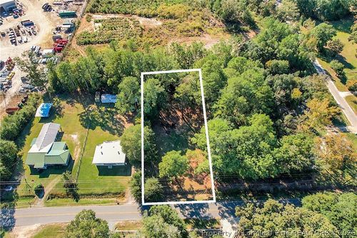 378 Brooklyn Cir, Hope Mills, NC, 28348-2552 | Card Image