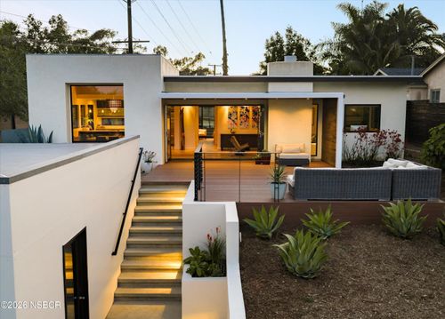 11 Romaine Dr, Santa Barbara, CA, 93105-4127 | Card Image