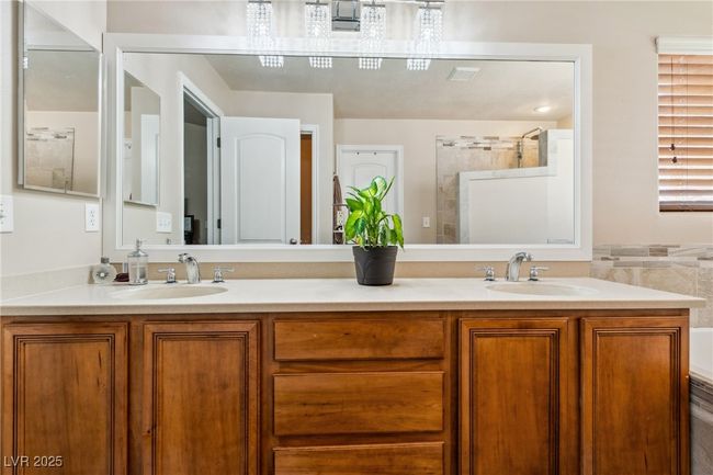 Bathroom with double vanity | Image 31