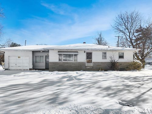 311 S Galena Ave, Wyoming, IL, 61491-1411 | Card Image