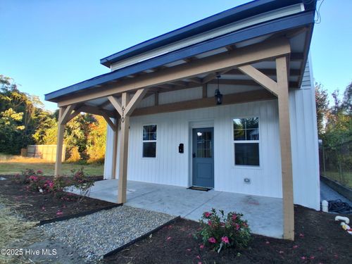 610 N 10th St, Wilmington, NC, 28401-3620 | Card Image