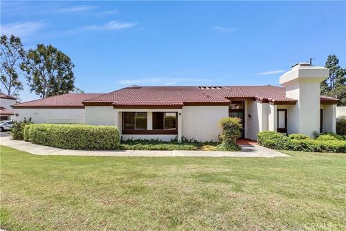 451 Corte Rojo, Upland, CA, 91786-5167 | Card Image
