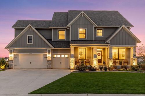 5283 Rolling Hills Pkwy, Victoria, MN, 55318-7409 | Card Image