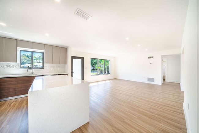 19920 Holiday Rd, House other with 3 bedrooms, 2 bathrooms and null parking in Cutler Bay FL | Image 13