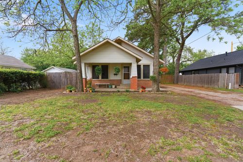 407 Westward St, Rockdale, TX, 76567-2750 | Card Image