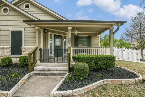 1508 Rices Crossing Ln, Round Rock, TX, 78664-7908 | Card Image