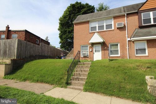 8208 Rockwell Ave, PHILADELPHIA, PA, 19111-1828 | Card Image