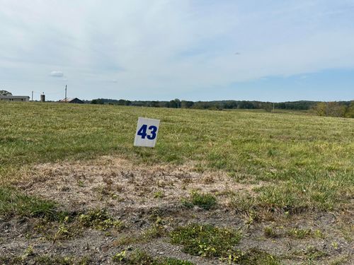 43 Turkey Loop, East Bernstadt, KY, 40729-8315 | Card Image
