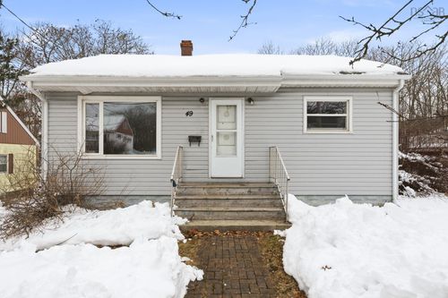 49 Primrose St, Dartmouth, NS, B3A4C6 | Card Image