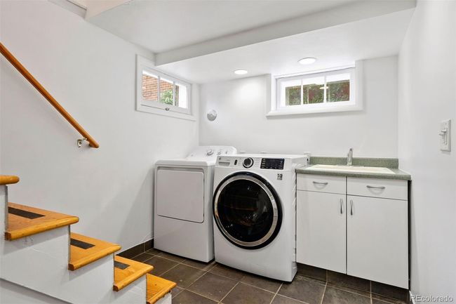 2044 Ivy St, House other with 5 bedrooms, 4 bathrooms and 5 parking in Denver CO | Image 30