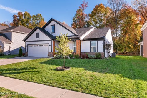 190 Stargaze Dr, Shepherdsville, KY, 40165-7490 | Card Image