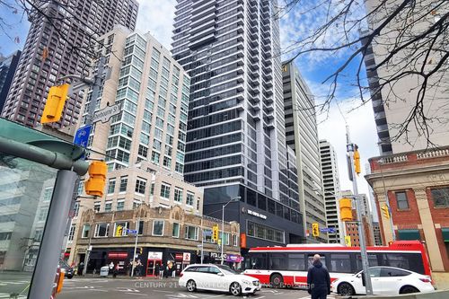 2109-395 Bloor St E, Toronto, ON, M4W0B4 | Card Image