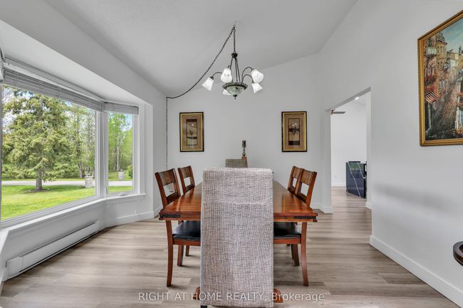 119 Sturgeon Glen Rd, House other with 3 bedrooms, 2 bathrooms and 13 parking in Fenelon Falls ON | Image 9
