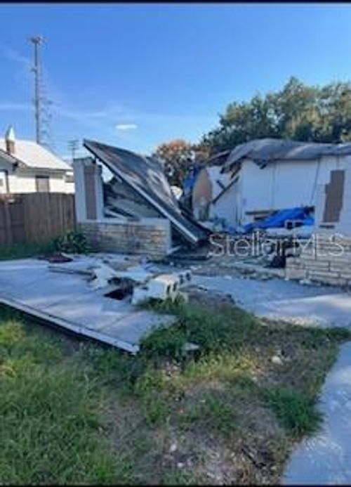 1415 E Bay St, Bartow, FL, 33830-5828 | Card Image