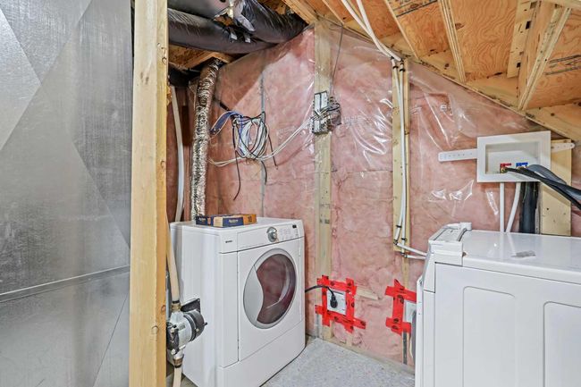 19 Rockyspring Green Nw, House other with 4 bedrooms, 4 bathrooms and 4 parking in Calgary AB | Image 38