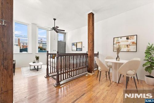 54-60 Mcwhorter, Newark, NJ, 07105 | Card Image