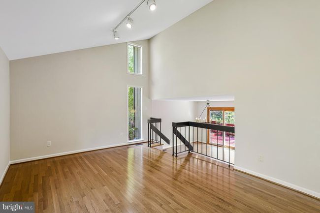 6719 Pine Creek Ct, House other with 4 bedrooms, 4 bathrooms and null parking in MCLEAN VA | Image 5