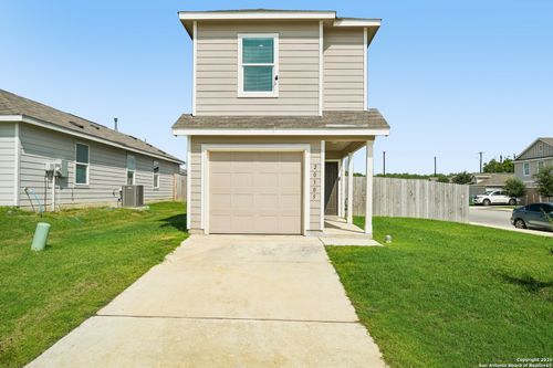 20305 Andalusite Way, San Antonio, TX, 78264-4482 | Card Image