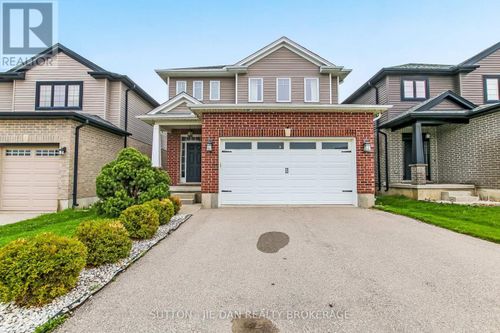2722 Tokala Trail, London, ON, N6G0L7 | Card Image