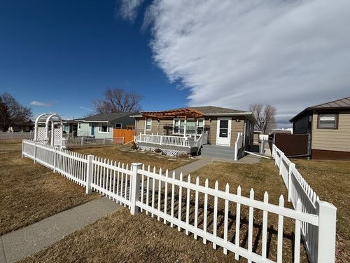 2613 9th Ave S, Great Falls, MT, 59405-3223 | Card Image