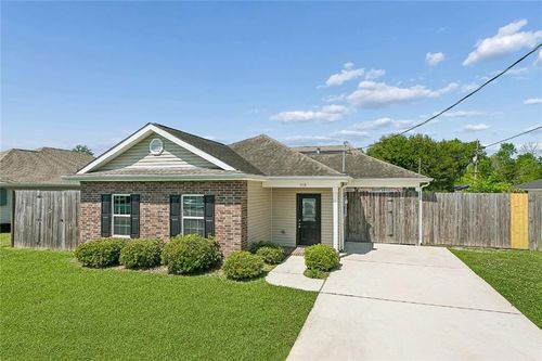 918 Paul Fredrick St, Luling, LA, 70070-4360 | Card Image