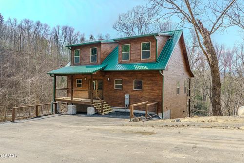 3552 Smoky Ridge Way, Sevierville, TN, 37862 | Card Image