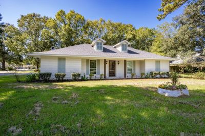 28781 Norwood Dr, House other with 3 bedrooms, 2 bathrooms and null parking in Livingston LA | Image 2