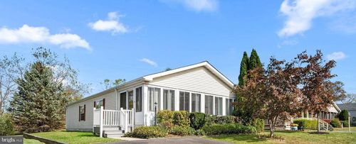 331 Farm Ln, North Wales, PA, 19454-2349 | Card Image