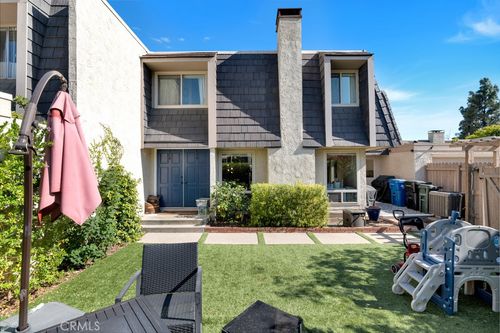 2968 Dogwood Cir, Thousand Oaks, CA, 91360-6307 | Card Image