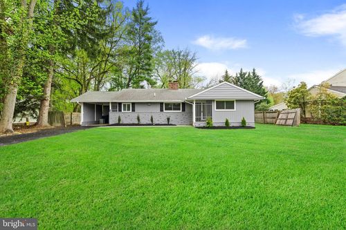 308 Kenwood Dr, Moorestown, NJ, 08057-3409 | Card Image